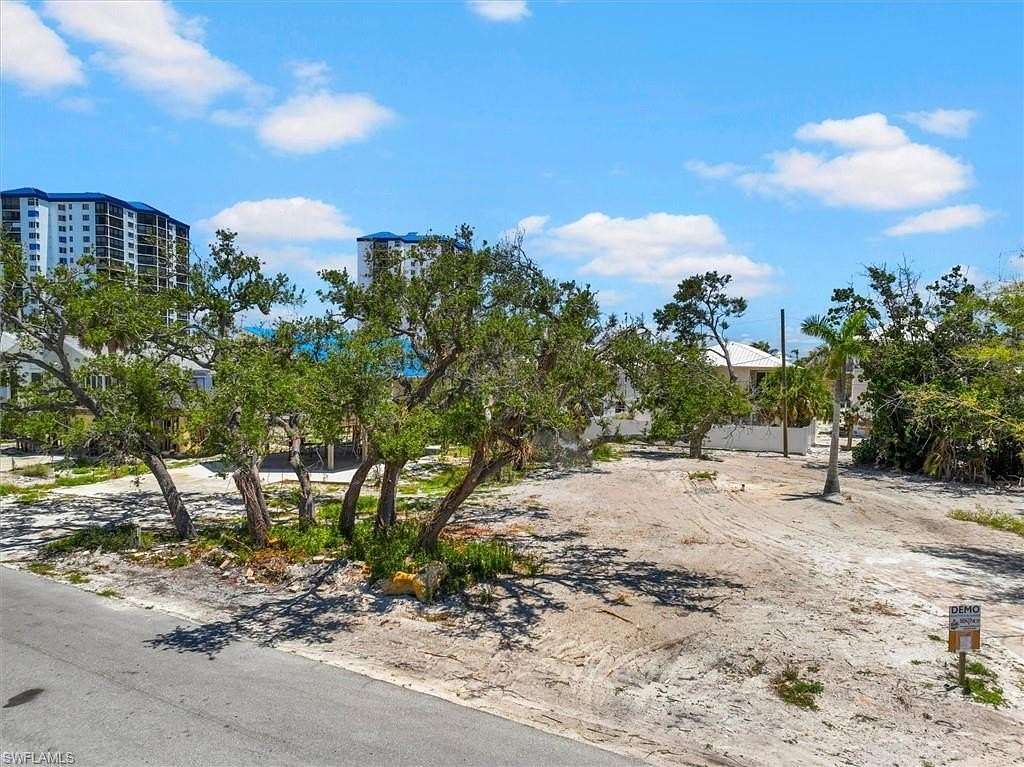 0.142 Acres of Residential Land for Sale in Fort Myers Beach, Florida