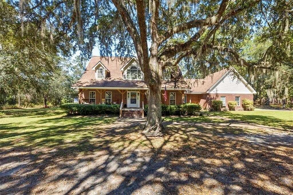 4.27 Acres of Residential Land with Home for Sale in Ludowici, Georgia