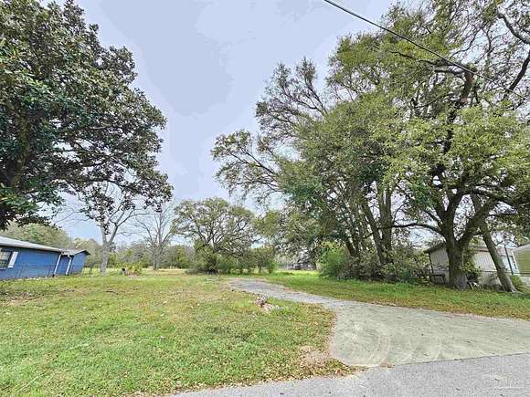 0.105 Acres of Residential Land for Sale in Pensacola, Florida