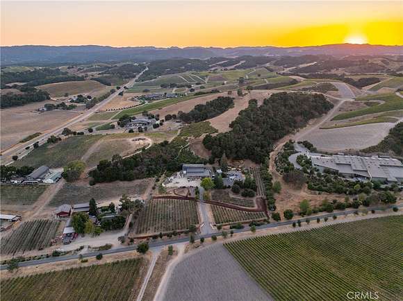 10.5 Acres of Improved Commercial Land for Sale in Paso Robles, California