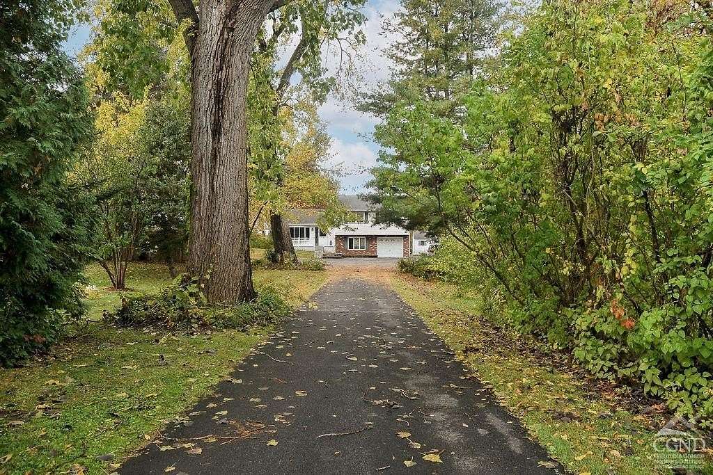 2.02 Acres of Residential Land with Home for Sale in Valatie, New York