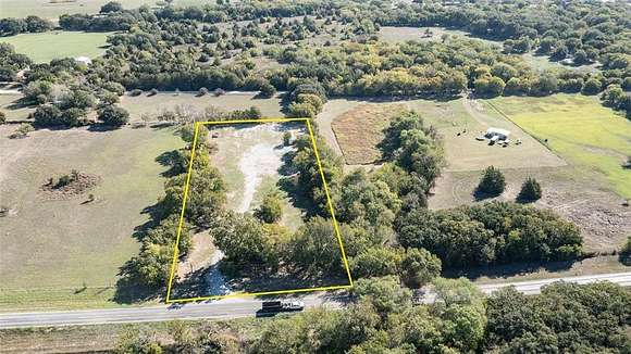 2.49 Acres of Commercial Land for Sale in Chico, Texas