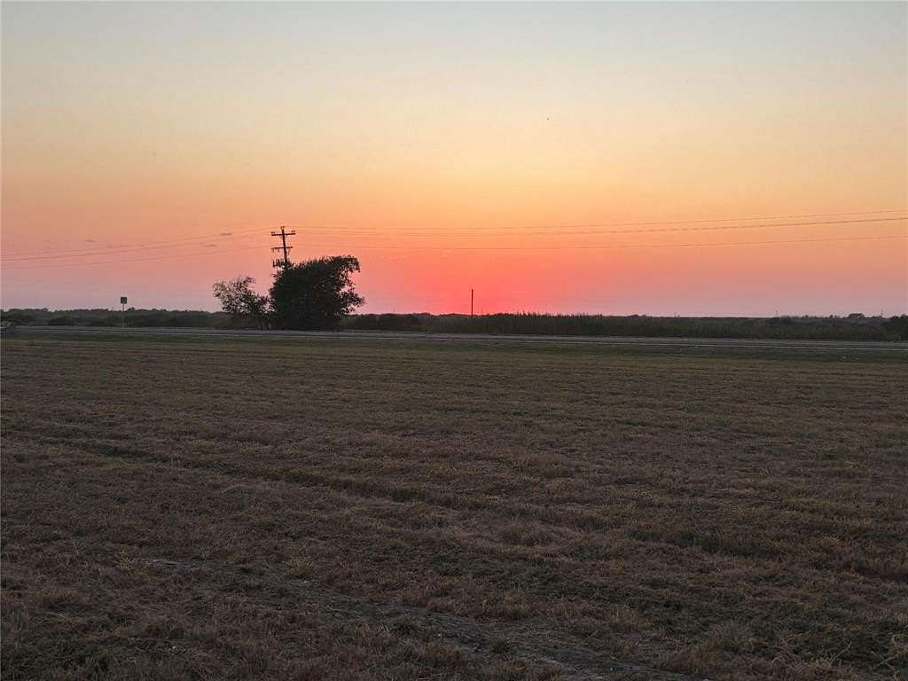 0.9 Acres of Residential Land for Sale in Mount Calm, Texas