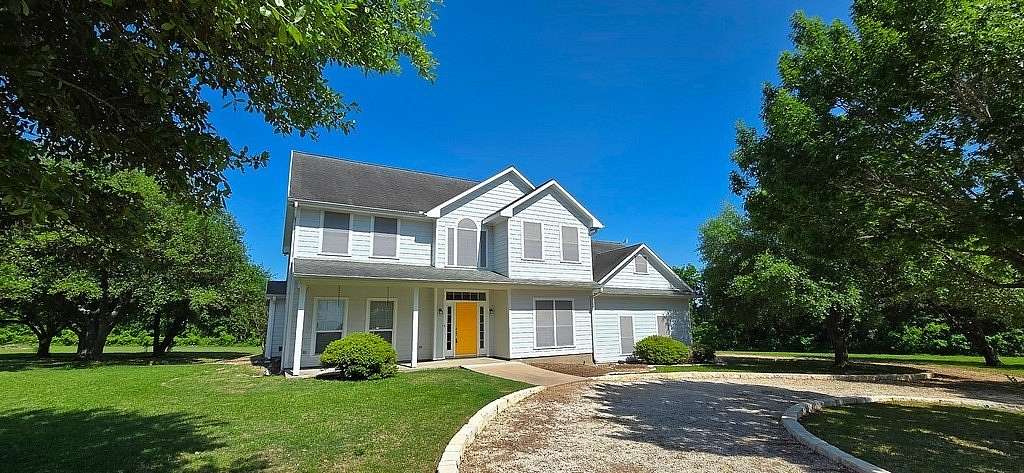 3 Acres of Residential Land with Home for Sale in Brenham, Texas