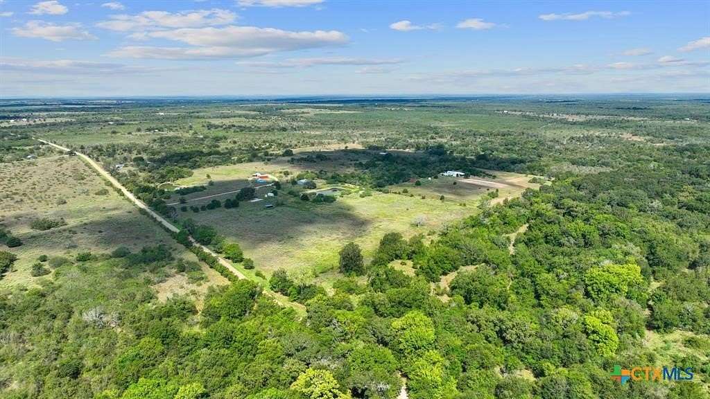 18 Acres of Land for Sale in Waelder, Texas