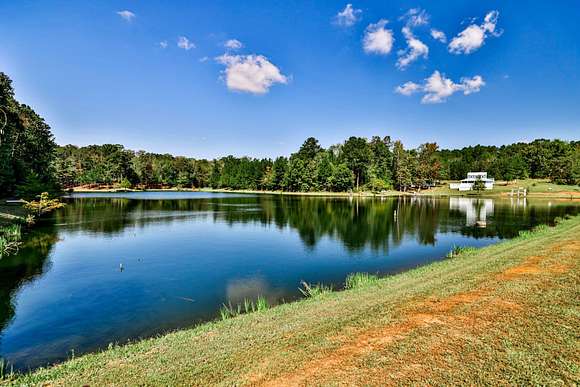 160.17 Acres of Recreational Land & Farm for Sale in Comer, Georgia