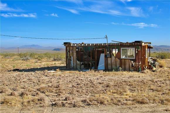 5 Acres of Improved Residential Land for Sale in Johnson Valley, California