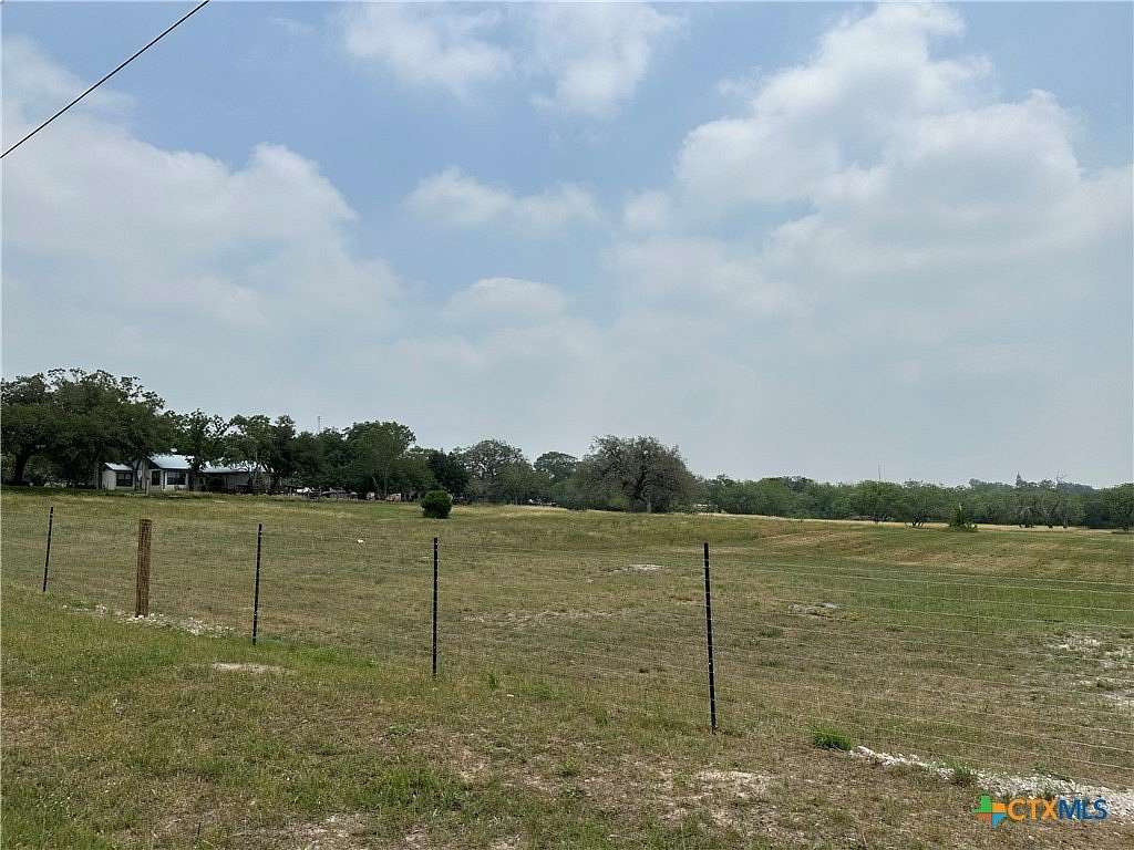 7.07 Acres of Residential Land with Home for Sale in Goliad, Texas