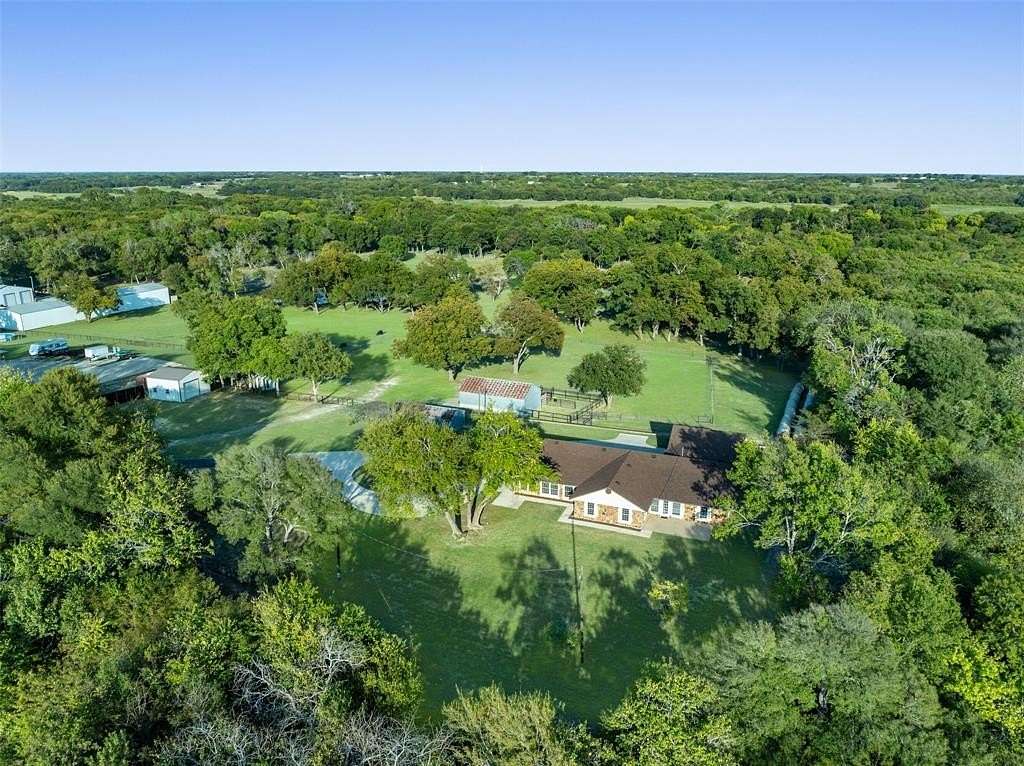 14 Acres of Land with Home for Sale in Anna, Texas