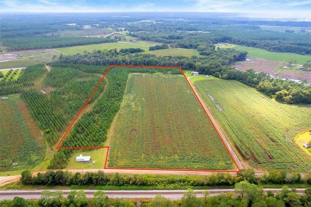 19.75 Acres of Recreational Land & Farm for Sale in Nicholls, Georgia