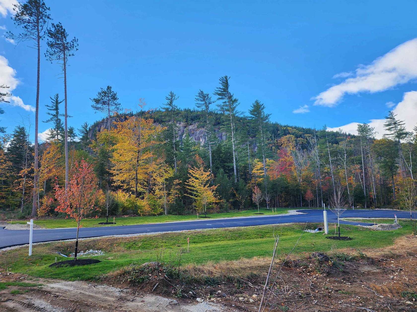 1.02 Acres of Residential Land for Sale in Conway, New Hampshire