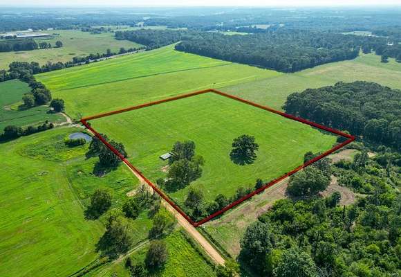 10 Acres of Land for Sale in Lebanon, Missouri