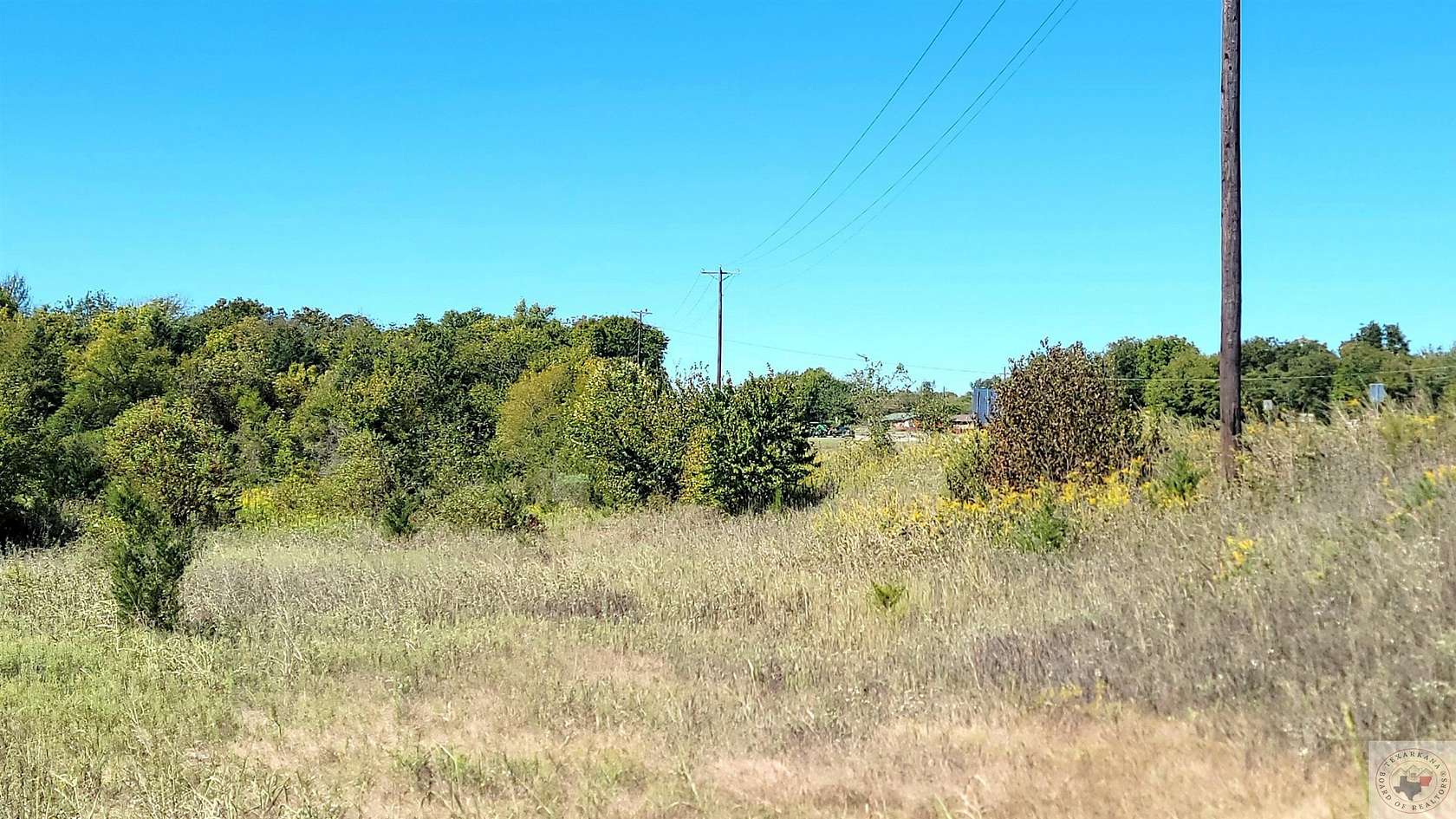 12.51 Acres of Land for Sale in Clarksville, Texas