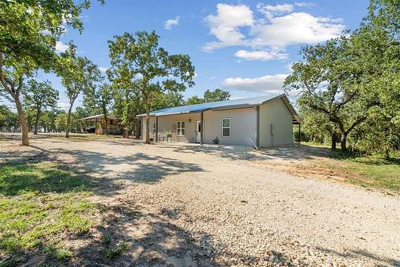 22 Acres of Agricultural Land with Home for Sale in Stephenville, Texas