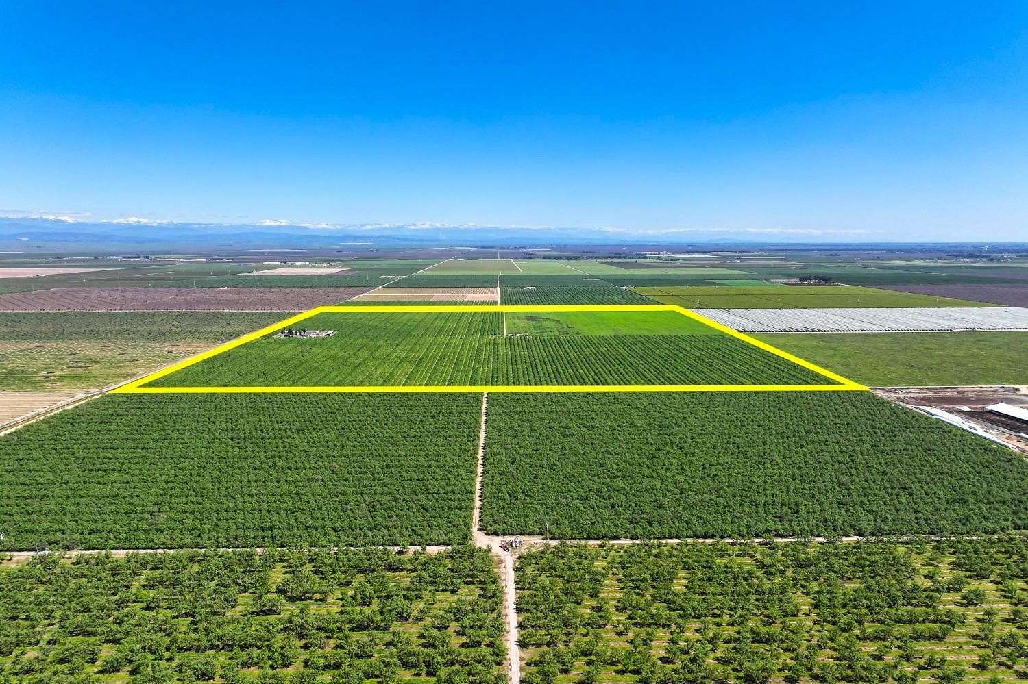 174.57 Acres of Agricultural Land with Home for Sale in Madera, California