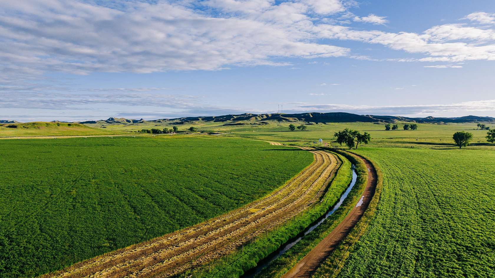 1,088 Acres of Agricultural Land with Home for Sale in Clearmont, Wyoming