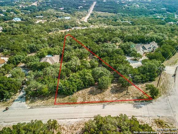 1.1 Acres of Residential Land for Sale in Lakehills, Texas