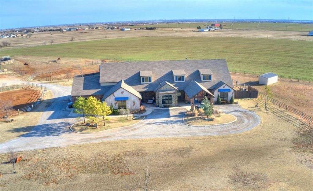 72 Acres of Agricultural Land with Home for Sale in Piedmont, Oklahoma