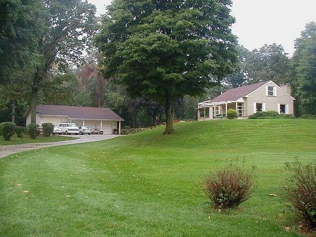 4.3 Acres of Residential Land with Home for Sale in Kalamazoo, Michigan