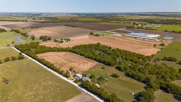 34.55 Acres of Land with Home for Sale in Hillsboro, Texas