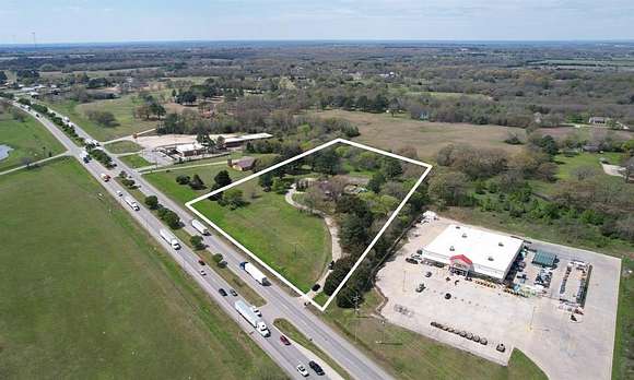 4.84 Acres of Improved Commercial Land for Sale in Atoka, Oklahoma