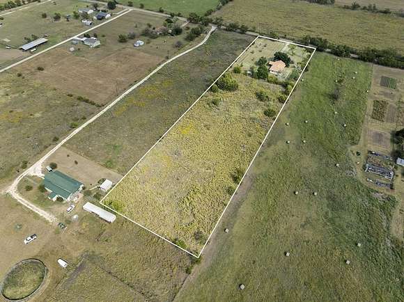 4 Acres of Residential Land with Home for Sale in Godley, Texas