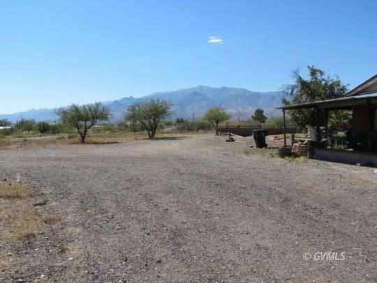 3.36 Acres of Residential Land with Home for Sale in Thatcher, Arizona