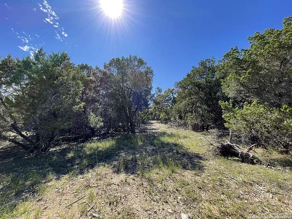 1.5 Acres of Residential Land for Sale in Jonestown, Texas