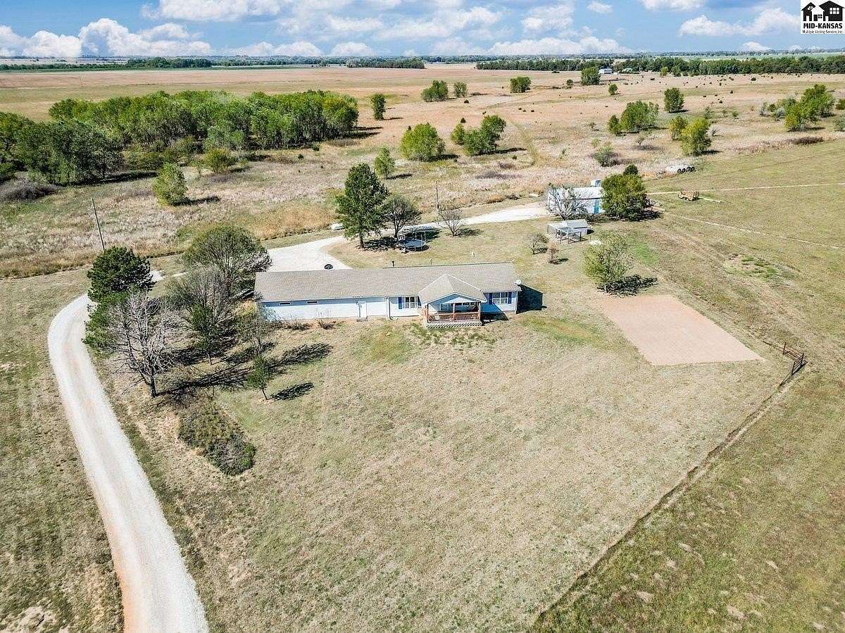 36.94 Acres of Land with Home for Sale in Hutchinson, Kansas