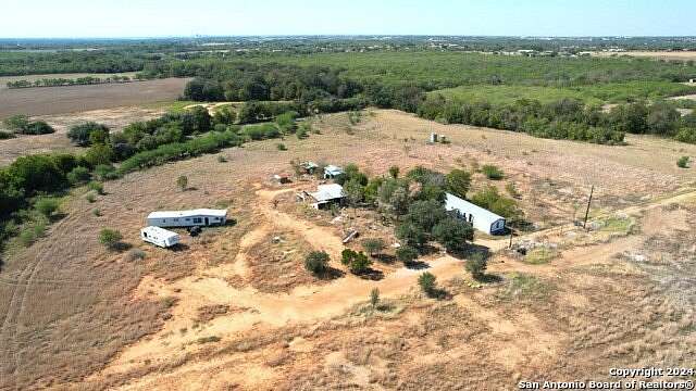 15.113 Acres of Improved Land for Sale in Adkins, Texas