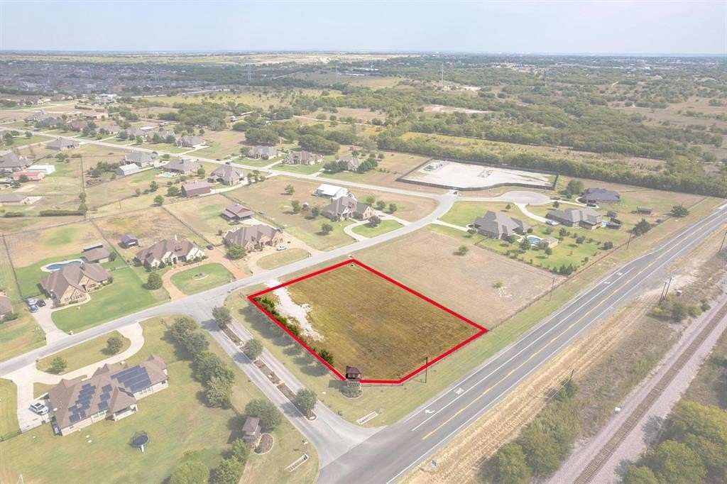 1.09 Acres of Residential Land for Sale in Newark, Texas