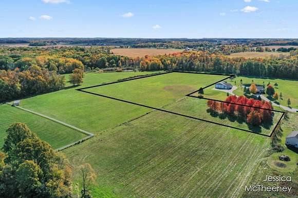 10 Acres of Residential Land for Sale in Caledonia, Michigan