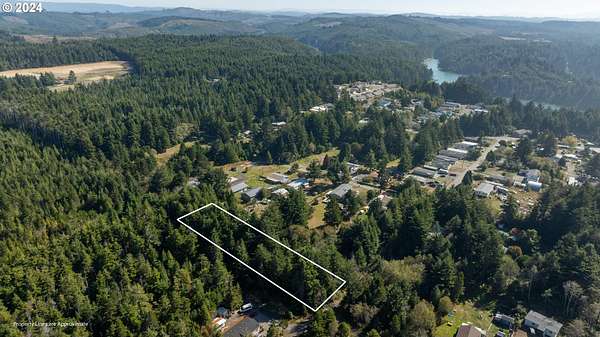 0.5 Acres of Residential Land for Sale in Barview, Oregon