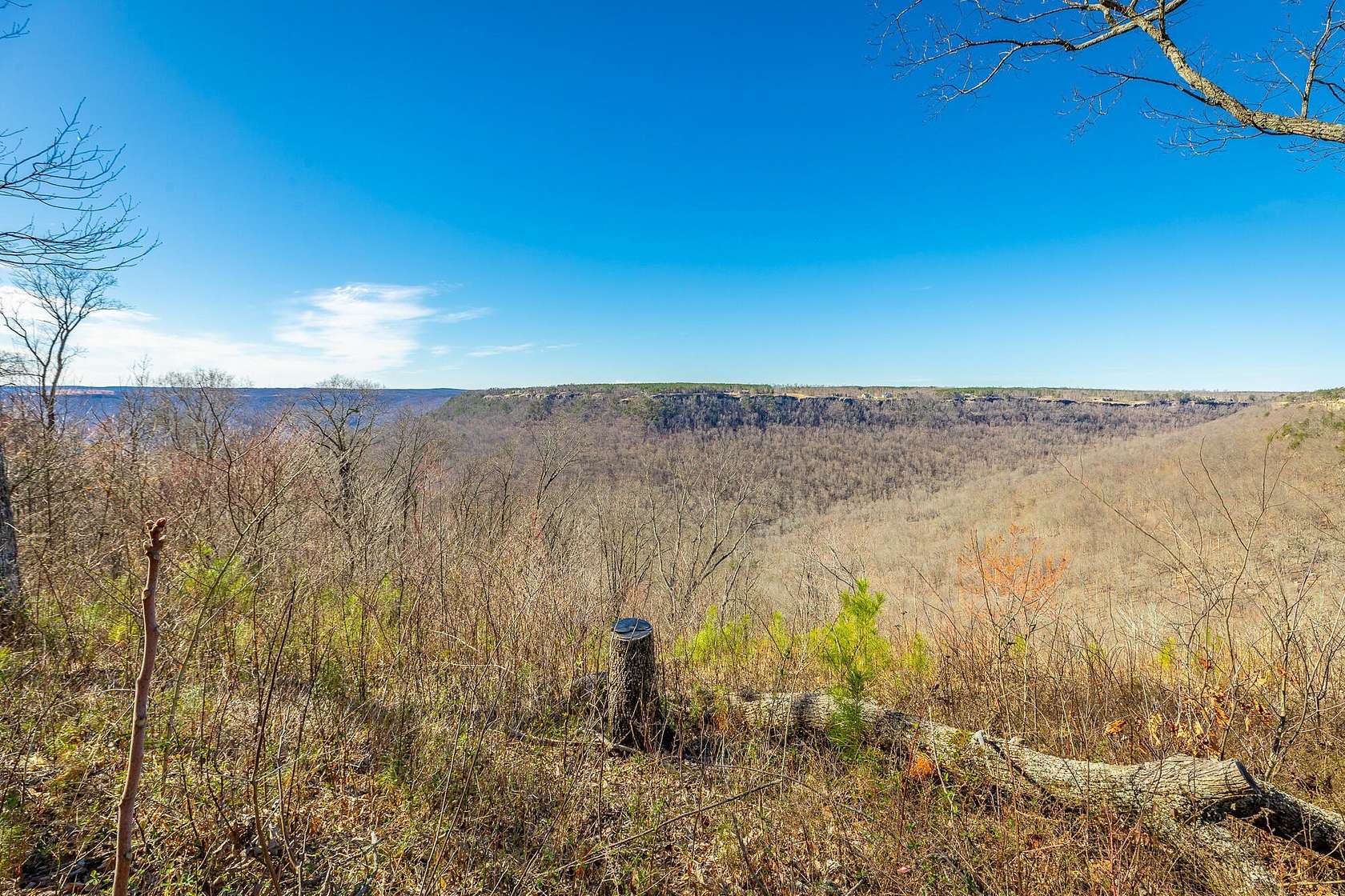 1.24 Acres of Residential Land for Sale in Jasper, Tennessee