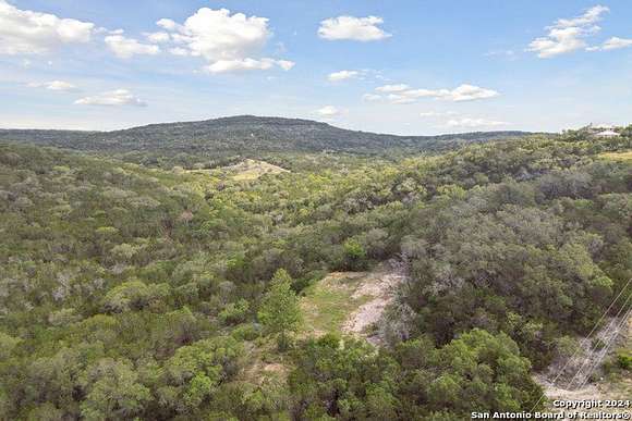 10 Acres of Land for Sale in Mico, Texas