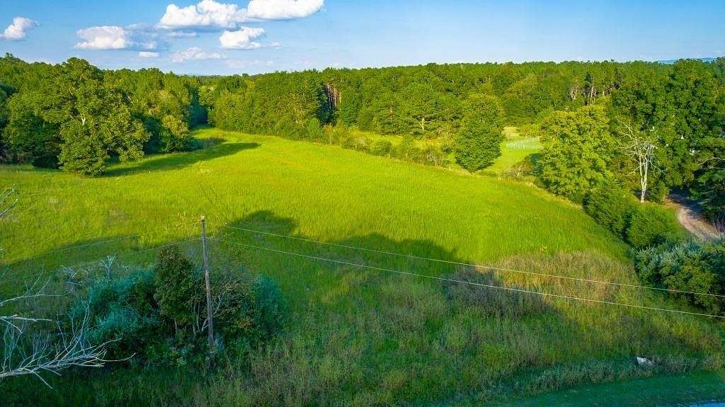 6.04 Acres of Residential Land for Auction in Riceville, Tennessee