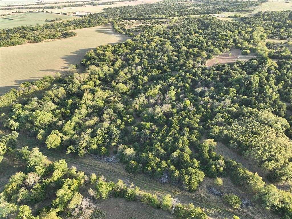 372 Acres of Recreational Land & Farm for Sale in Minco, Oklahoma