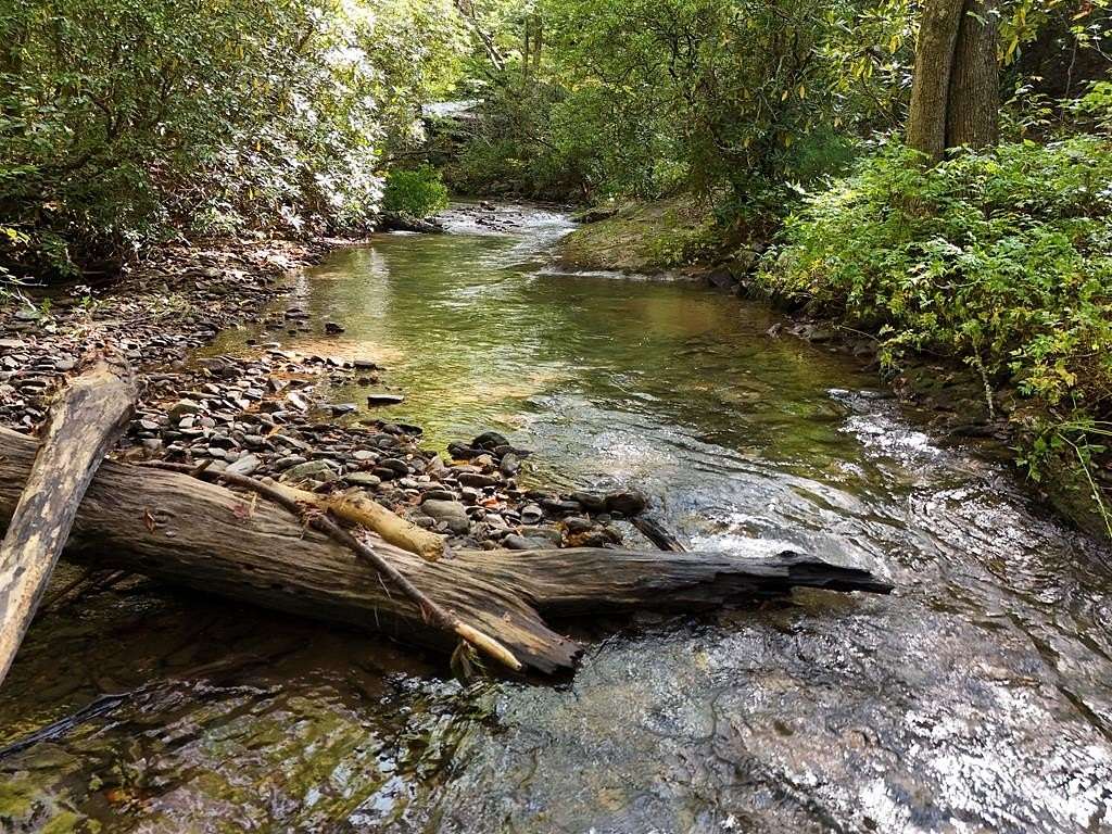 3 Acres of Residential Land for Sale in Hiawassee, Georgia