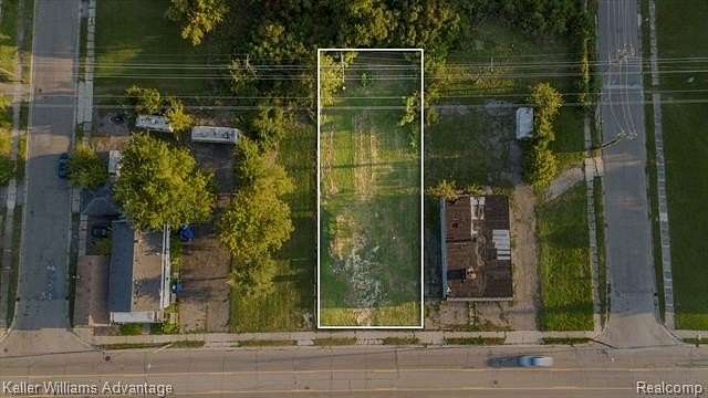 0.22 Acres of Mixed-Use Land for Sale in Pontiac, Michigan