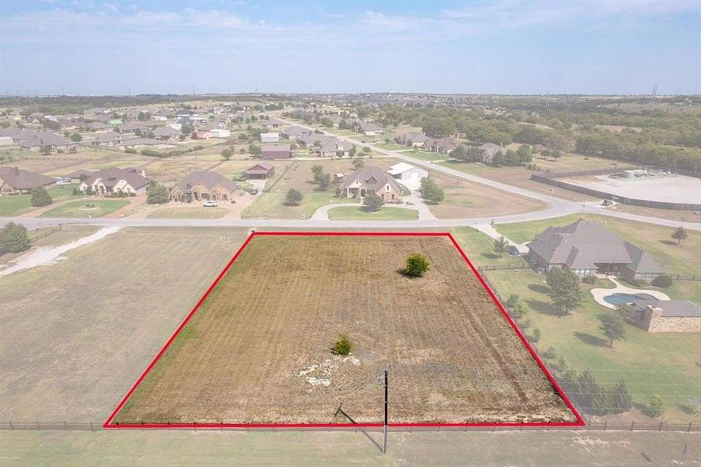 1.12 Acres of Residential Land for Sale in Newark, Texas