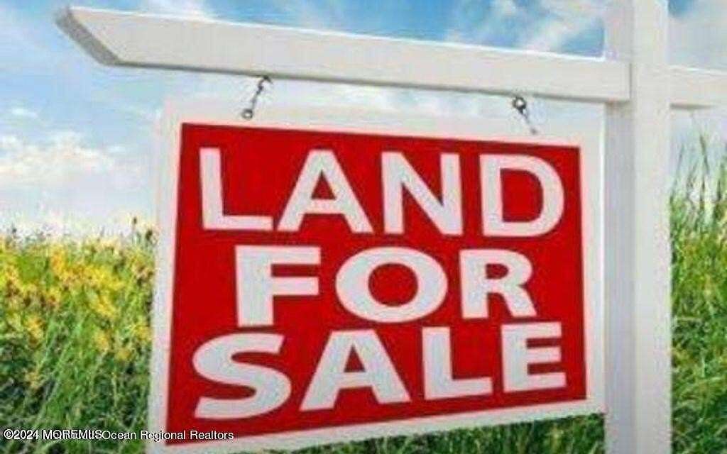 0.99 Acres of Residential Land for Sale in Toms River, New Jersey