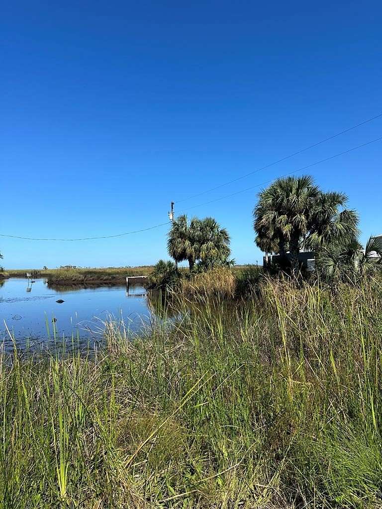 0.12 Acres of Land for Sale in Suwannee, Florida