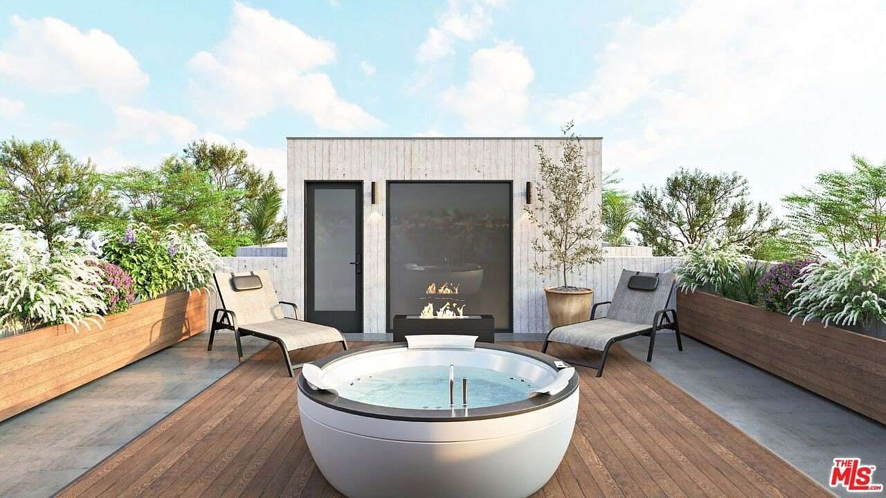 0.16 Acres of Residential Land for Sale in Los Angeles, California