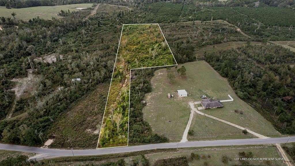 9 Acres of Residential Land for Sale in Sandy Hook, Mississippi