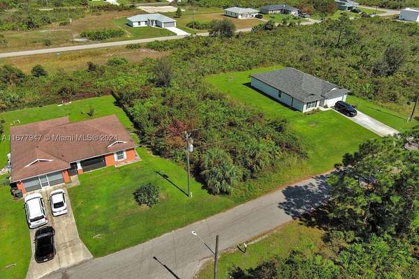 0.25 Acres of Residential Land for Sale in Lehigh Acres, Florida