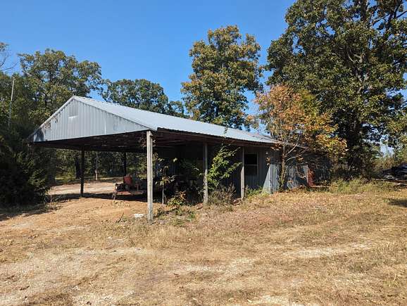 30 Acres of Recreational Land for Sale in Jerico Springs, Missouri