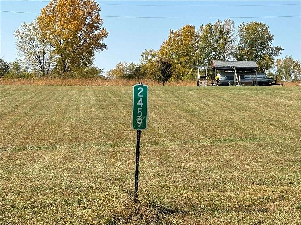 0.37 Acres of Residential Land for Sale in Gallatin, Missouri