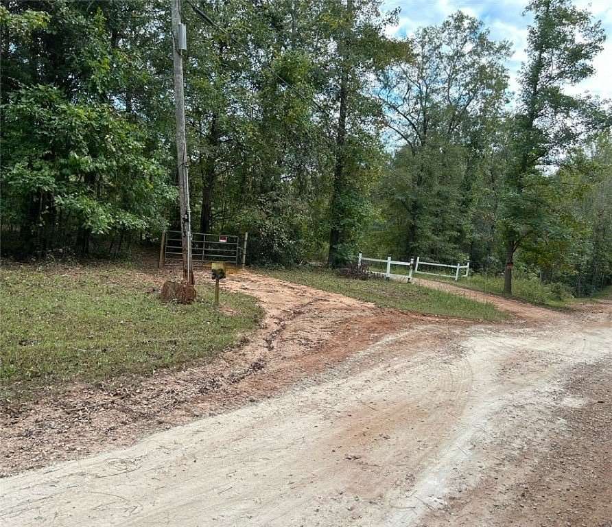 5 Acres of Residential Land with Home for Sale in Anderson, South Carolina