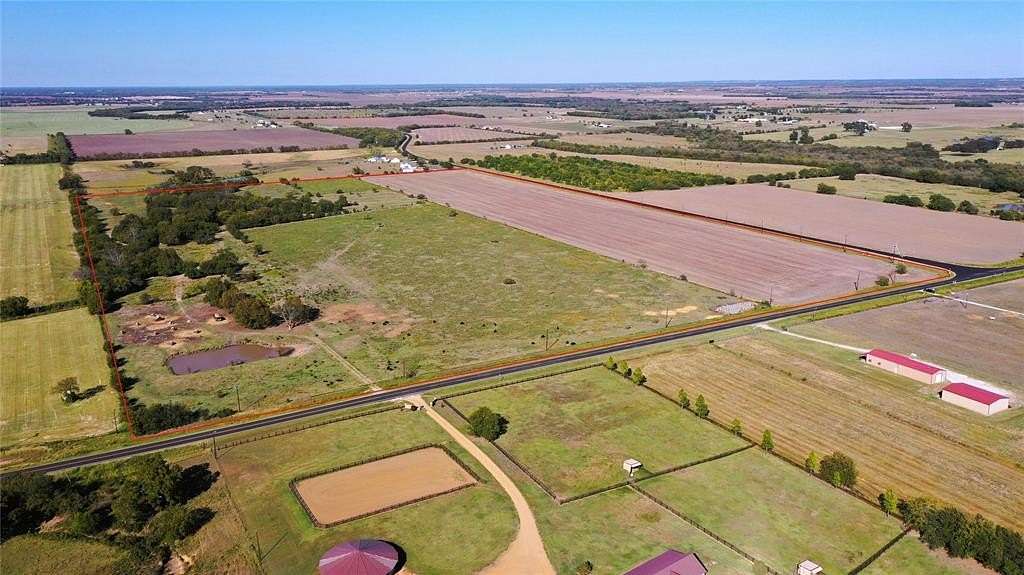 81 Acres of Land for Sale in Collinsville, Texas