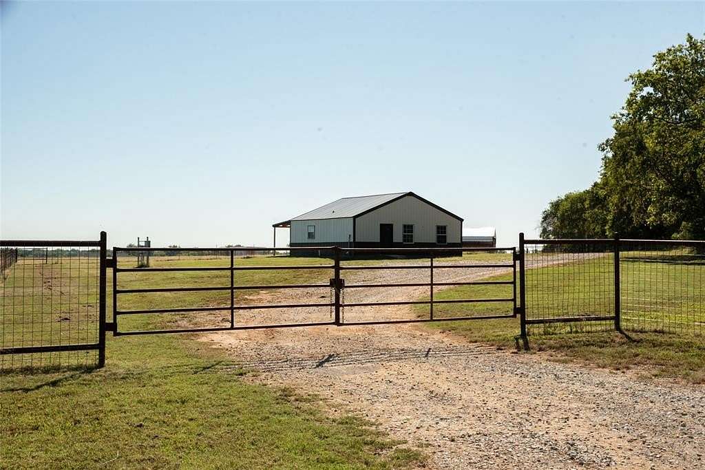 10 Acres of Land with Home for Sale in Pauls Valley, Oklahoma